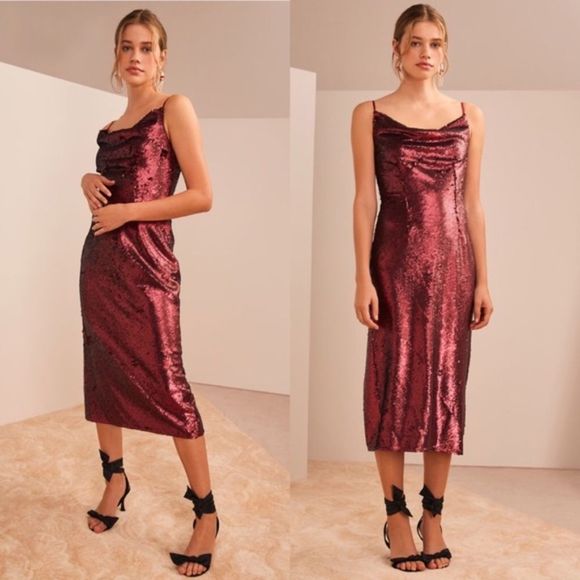 NEW KEEPSAKE No Signs Sequins Berry Dress - Picture 9 of 9